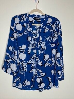 Karl Lagerfeld blue floral boho ruffle front blouse XL
